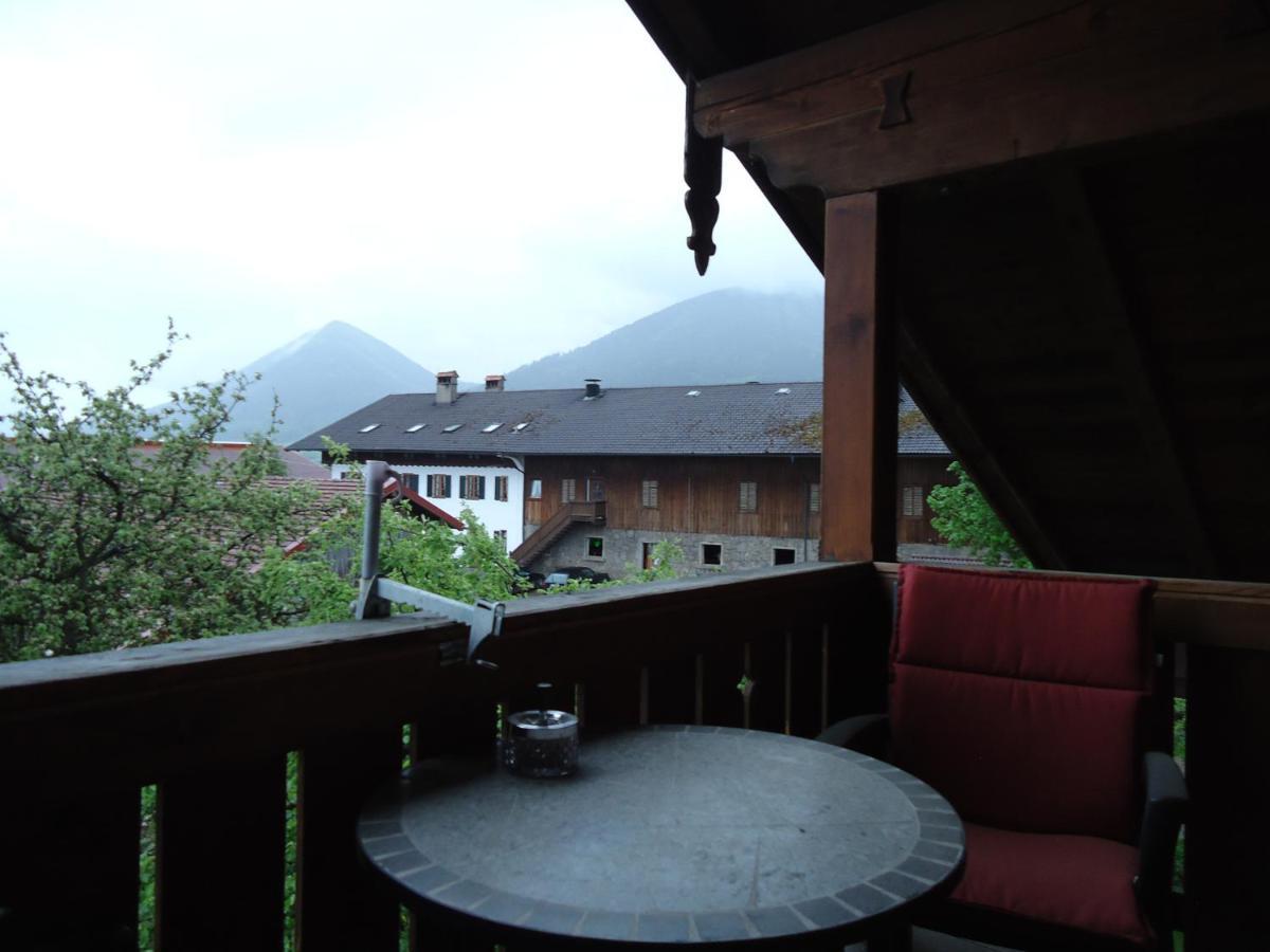 Ferienwohnung Wingen Bad Feilnbach Pokoj fotografie